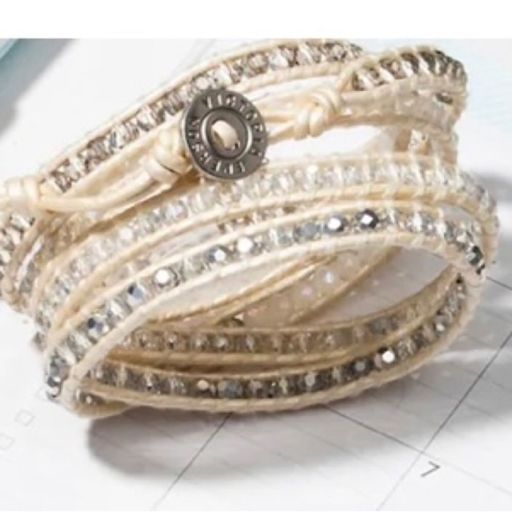 New Victoria Emerson Ivory on White Wrap Crystal Beaded Bracelet